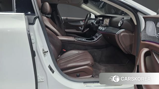 Mercedes-Benz CLS-Class C257 2021 Белый из Кореи, фото 2