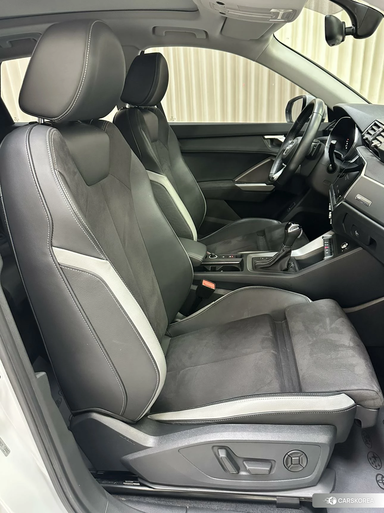 Audi Q3 2021 Белый из Китая, фото 2