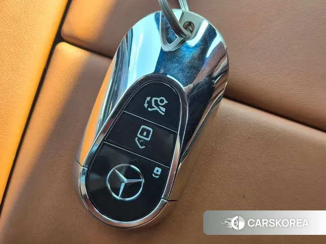 Mercedes-Benz S-Class W223 2022 Черный из Кореи, фото 2