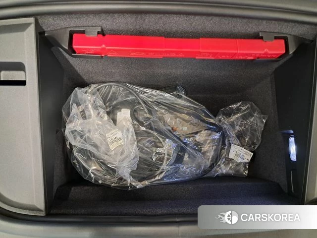 Porsche Taycan 2020 Черный из Кореи, фото 2