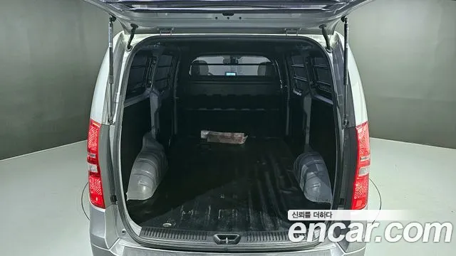 Hyundai The New Grand Starex 2019 Серебристо-серый из Кореи, фото 2