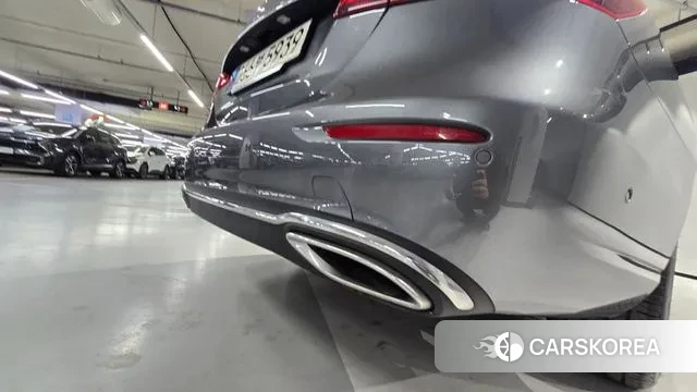 Mercedes-Benz E-Class W213 2021 Серый из Кореи, фото 2