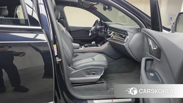 Audi Q7 (4M) 2021 Черный из Кореи, фото 2