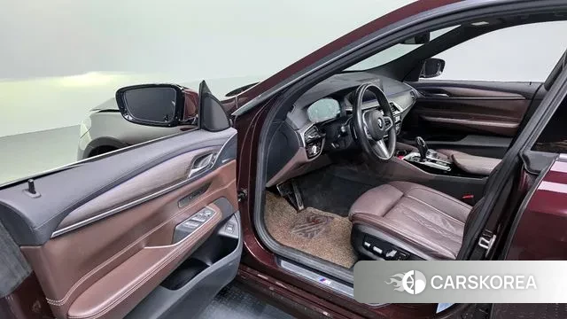 BMW 6 Series GT (G32) 2020 Коричневый из Кореи, фото 2