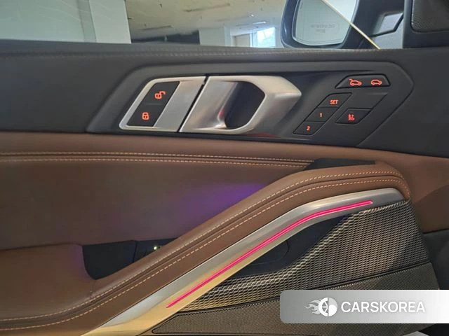 BMW X6 (G06) 2023 Черный из Кореи, фото 2