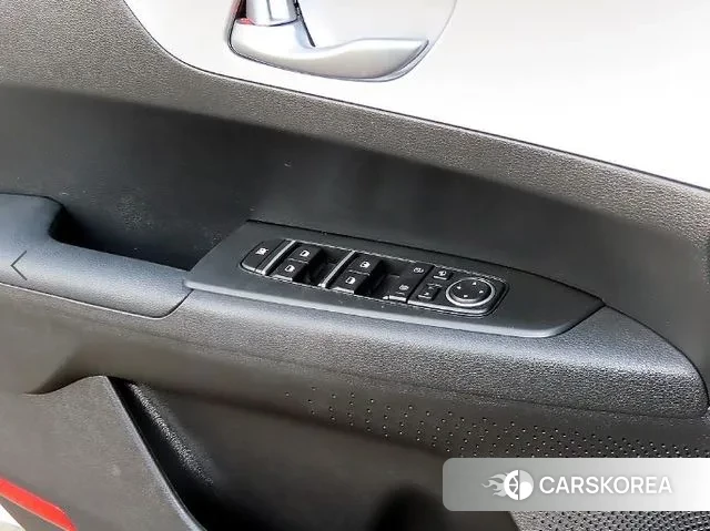 Kia The New K3 2nd generation 2022 Белый из Кореи, фото 2