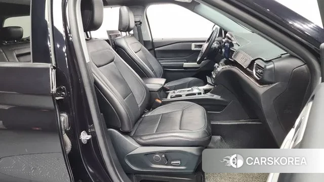 Ford Explorer 6th Generation 2020 Черный из Кореи, фото 2