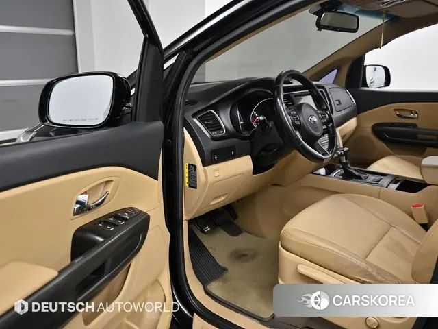 Kia All New Carnival 2018 Черный из Кореи, фото 2