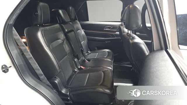 Ford Explorer 2018 Белый из Кореи, фото 2