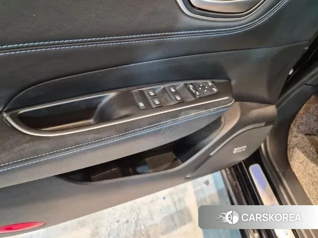 Renault Korea (Samsung) The New SM6 2023 Черный из Кореи, фото 2