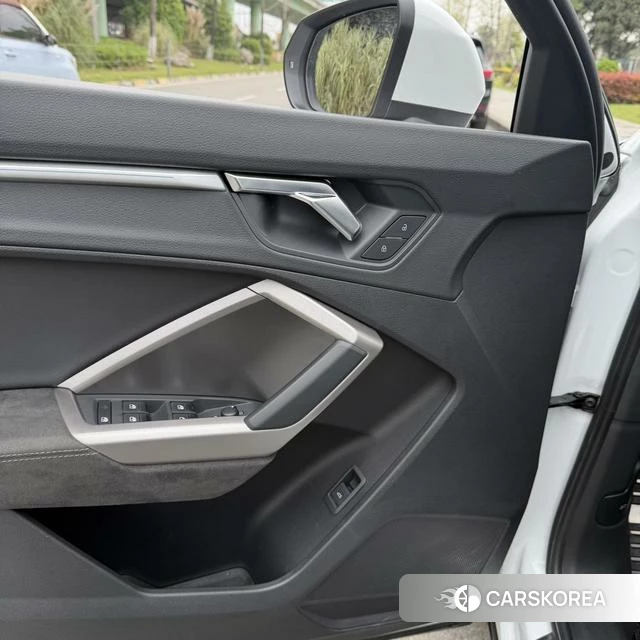 Audi Q3 2021 Белый из Китая, фото 2