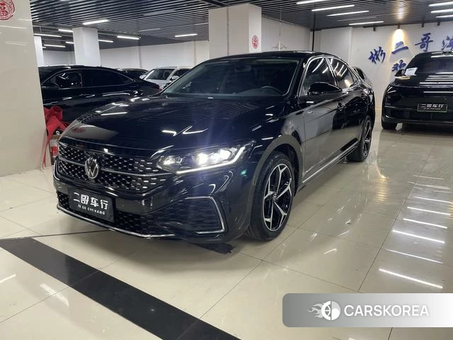 Volkswagen Passat 2023 Черный из Китая, фото 2