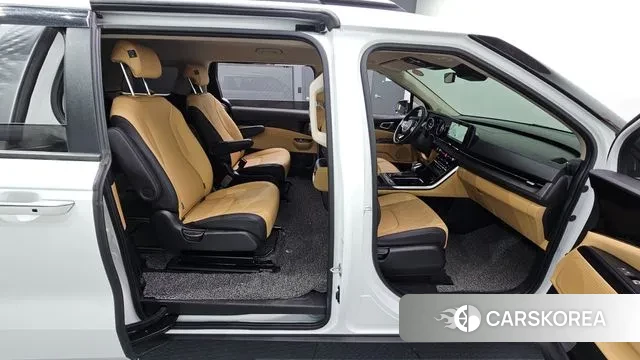 Kia Carnival 4th generation 2022 Белый из Кореи, фото 2