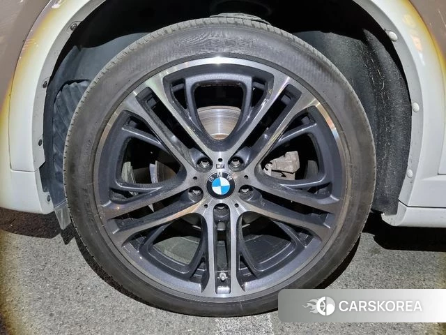 BMW X4 (F26) 2018 Белый из Кореи, фото 2