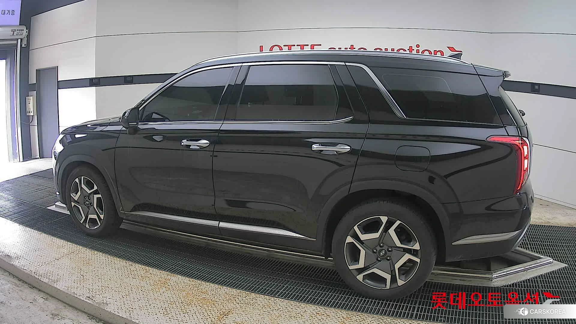 Hyundai Palisade 2023 Abyss Black Pearl из Кореи, фото 2