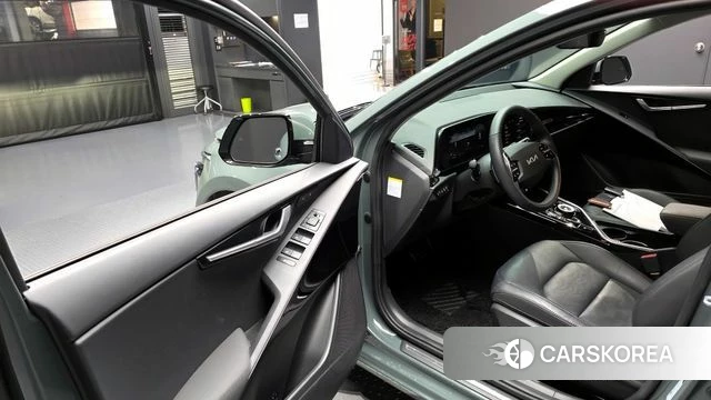 Kia Di Ol Nu Niro 2022 Зеленый из Кореи, фото 2