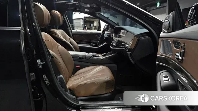 Mercedes-Benz S-Class W222 2018 Черный из Кореи, фото 2