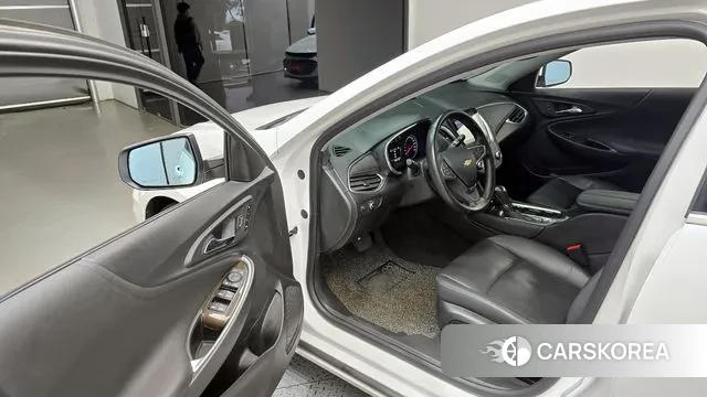 Chevrolet (GM Daewoo) The New Malibu 2019 Белый из Кореи, фото 2