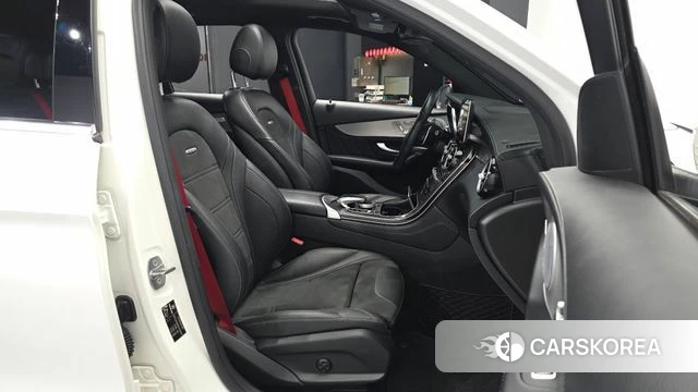 Mercedes-Benz GLC-Class X253 2018 Белый из Кореи, фото 2
