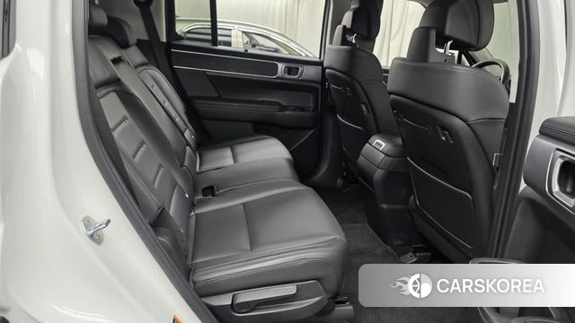 Hyundai Santa Fe (MX5) 2024 Белый из Кореи, фото 2