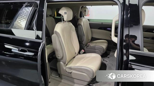 Kia Carnival 4th generation 2022 Черный из Кореи, фото 2