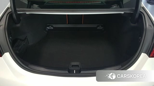 Mercedes-Benz C-Class W206 2026 Белый из Кореи, фото 2