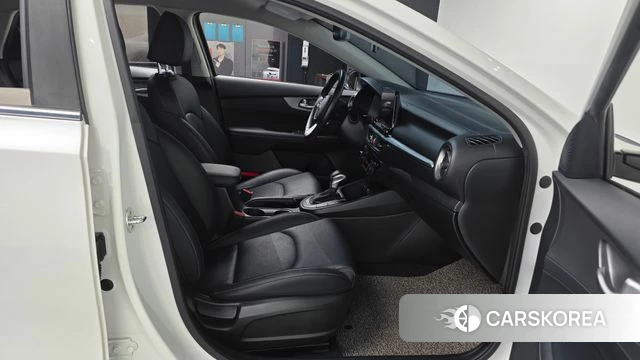 Kia Come New K3 2018 Белый из Кореи, фото 2