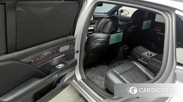 Genesis G90 (RS4) 2022 Серебристо-серый из Кореи, фото 2