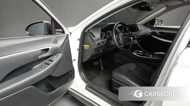 Hyundai Sonata (DN8) 2020 Белый из Кореи, фото 2