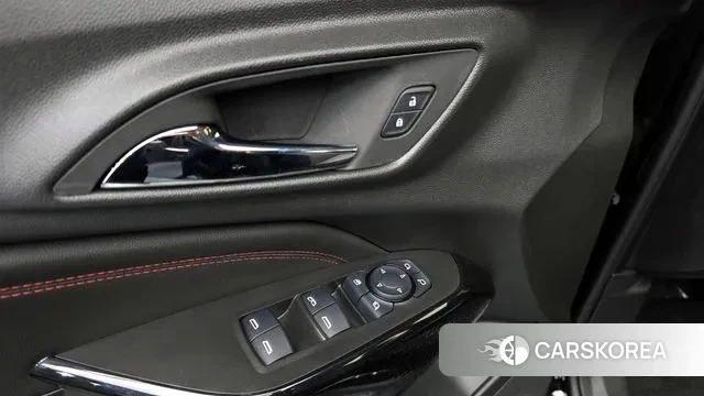 Chevrolet (GM Daewoo) Trax Crossover 2025 Черный из Кореи, фото 2