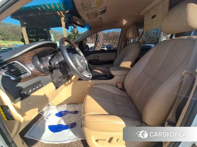 Kia The New Carnival 2018 Белый из Кореи, фото 2