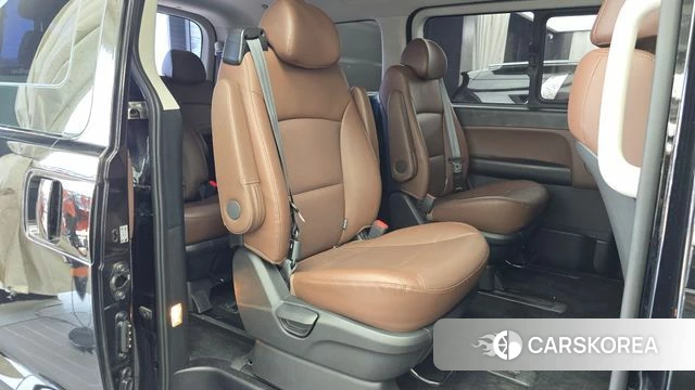 Hyundai The New Grand Starex 2018 Черный из Кореи, фото 2