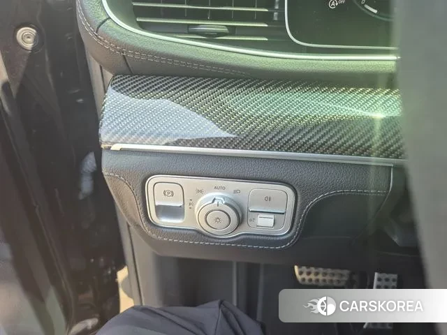 Mercedes-Benz GLE-Class W167 2023 Черный из Кореи, фото 2