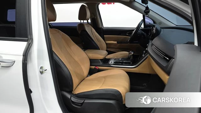 Kia Carnival 4th generation 2021 Белый из Кореи, фото 2