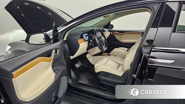 Tesla Model X 2019 Черный из Кореи, фото 2