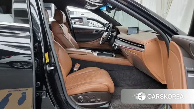 Genesis G80 (RG3) 2023 Черный из Кореи, фото 2