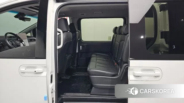 Hyundai Staria 2024 Белый из Кореи, фото 2