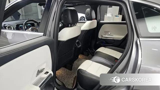 Mercedes-Benz GLA - Class H247 2020 Серый из Кореи, фото 2