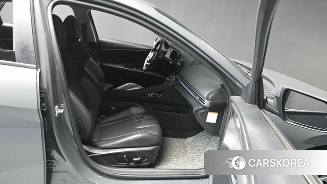 Hyundai The New Avante Hybrid (CN7) 2025 Серый из Кореи, фото 2