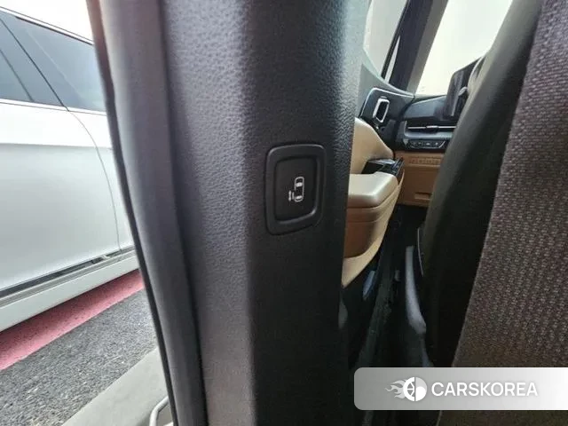 Kia Carnival 4th generation 2021 Черный из Кореи, фото 2