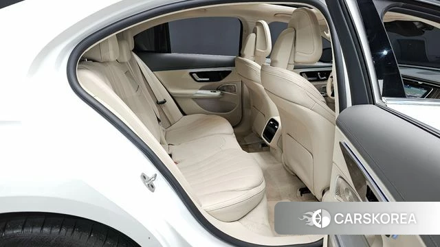 Mercedes-Benz E-Class W214 2024 Белый из Кореи, фото 2