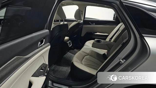Kia The New K5 3rd generation 2024 Серебристо-серый из Кореи, фото 2