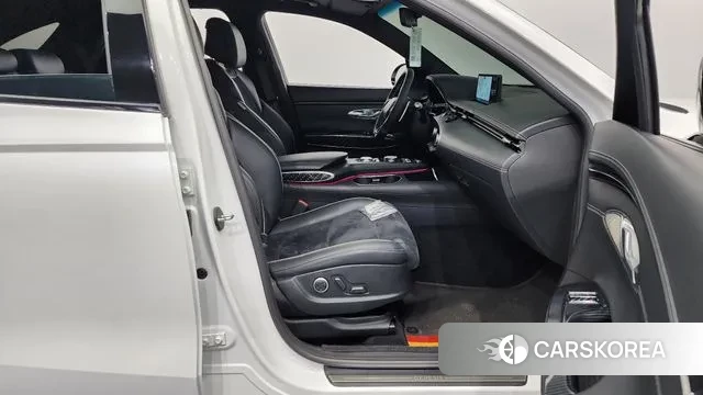 Genesis GV70 2021 Белый из Кореи, фото 2