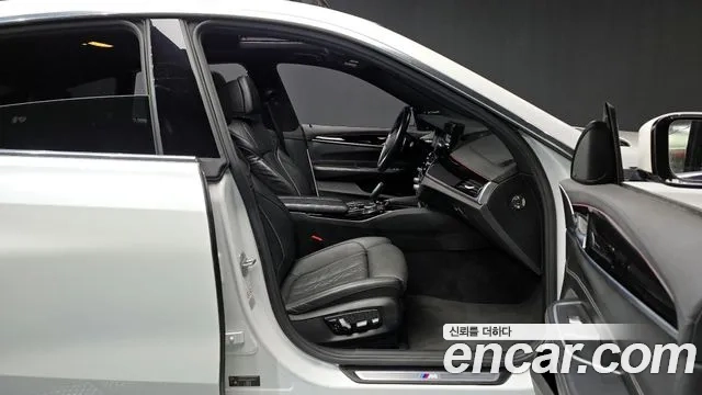 BMW 6 Series GT (G32) 2019 Белый из Кореи, фото 2