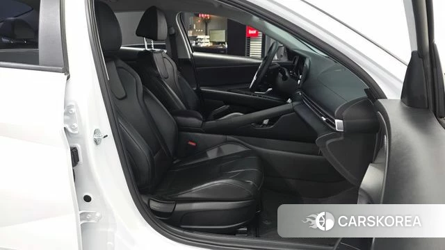 Hyundai Avante (CN7) 2023 Белый из Кореи, фото 2