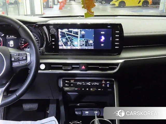 Kia K5 3rd generation 2021 Белый из Кореи, фото 2