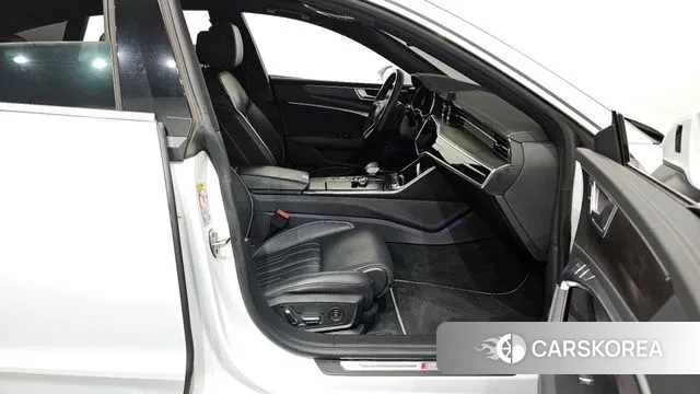 Audi A7 (4K) 2020 Белый из Кореи, фото 2