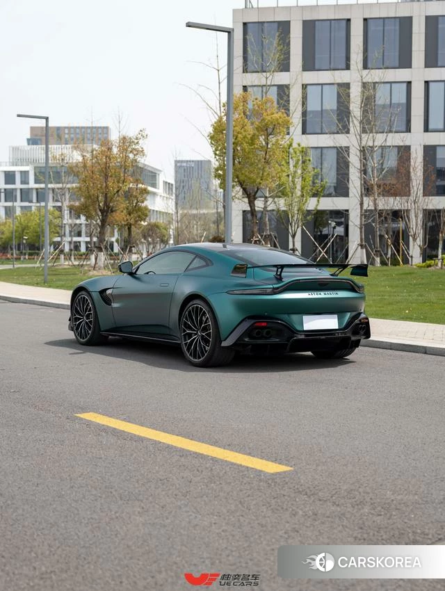 Aston Martin Vantage 2022 Зеленый из Китая, фото 2