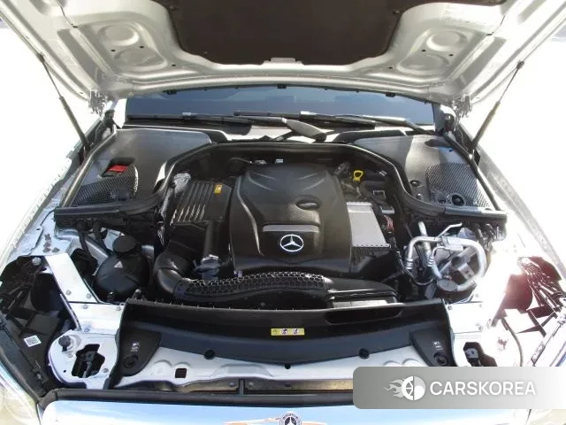Mercedes-Benz E-Class W213 2020 Серебряный из Кореи, фото 2