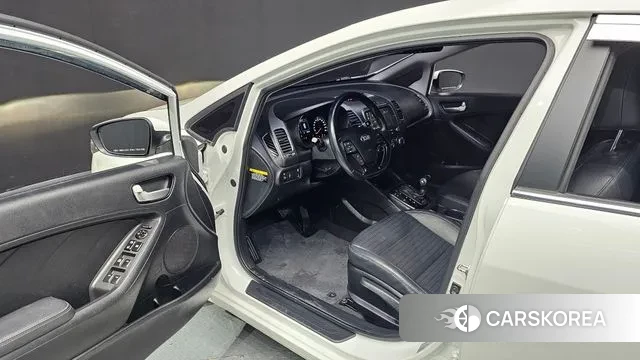 Kia The New K3 2018 Белый из Кореи, фото 2